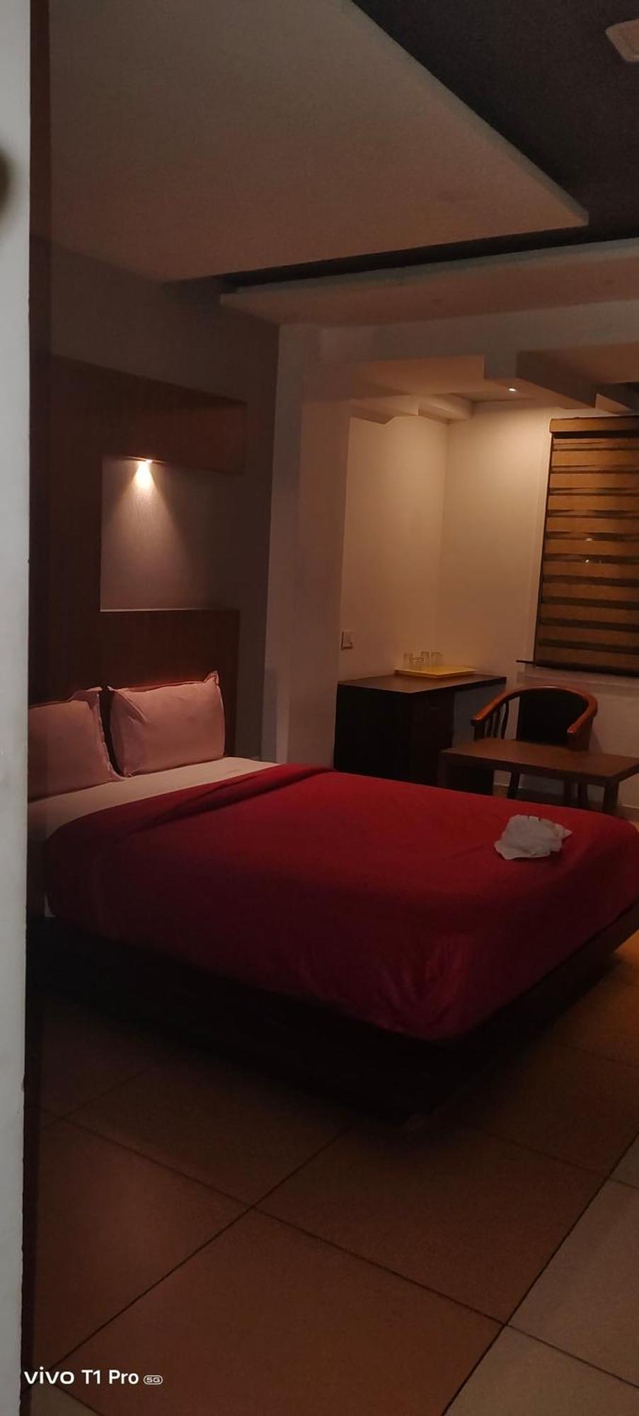 Hotel Al Amana Tower Kondotty Exterior foto